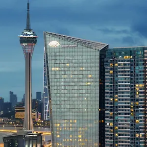 https://mandarin-oriental.getmacauhotels.com